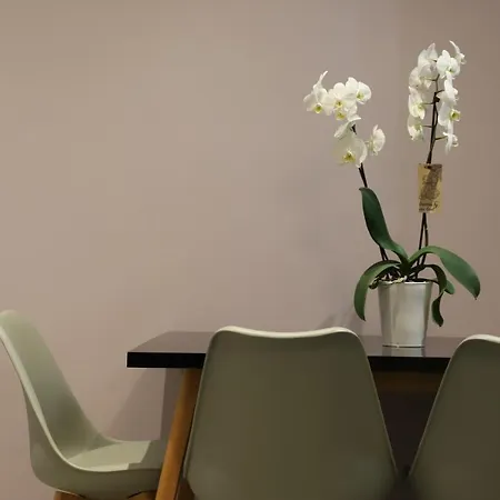 Deluxe Andreas アパート *