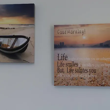 Deluxe Andreas شقة يميناريا