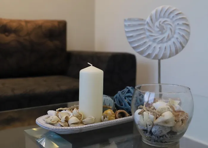 Deluxe Andreas לימנריה