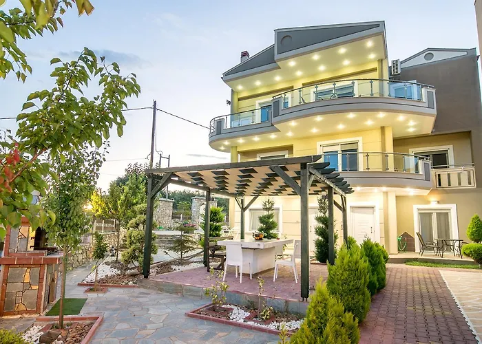 דירה Deluxe Andreas לימנריה